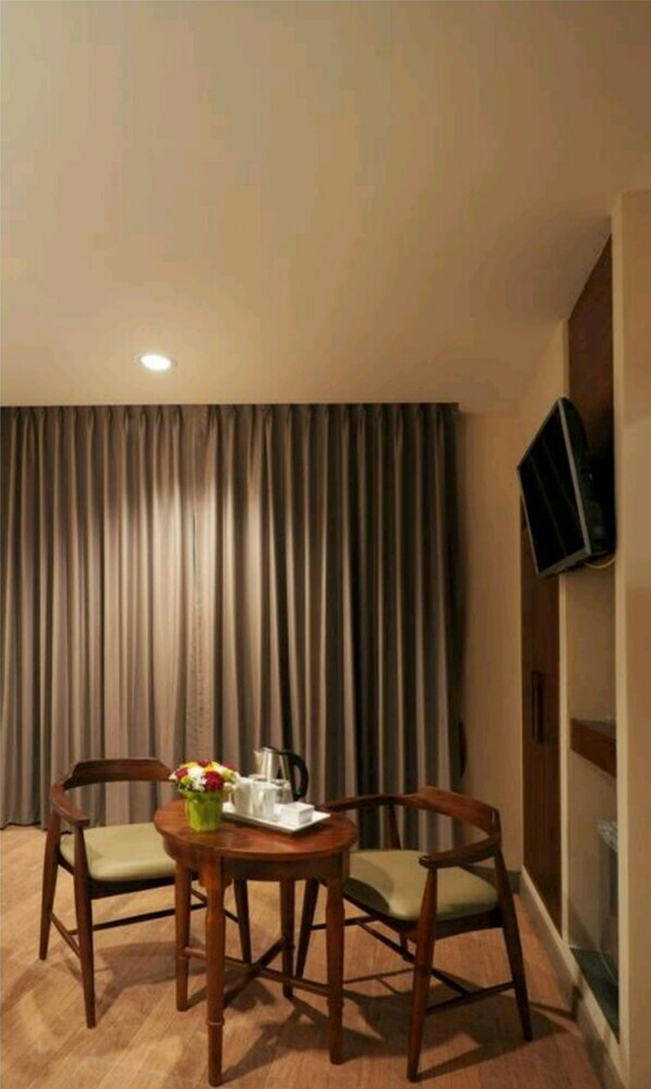 The Mangrove Hotel
