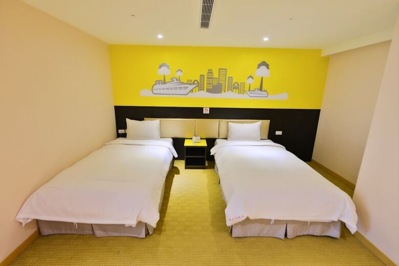 E Hotel