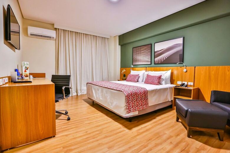 Comfort Hotel Mogi Gua�u