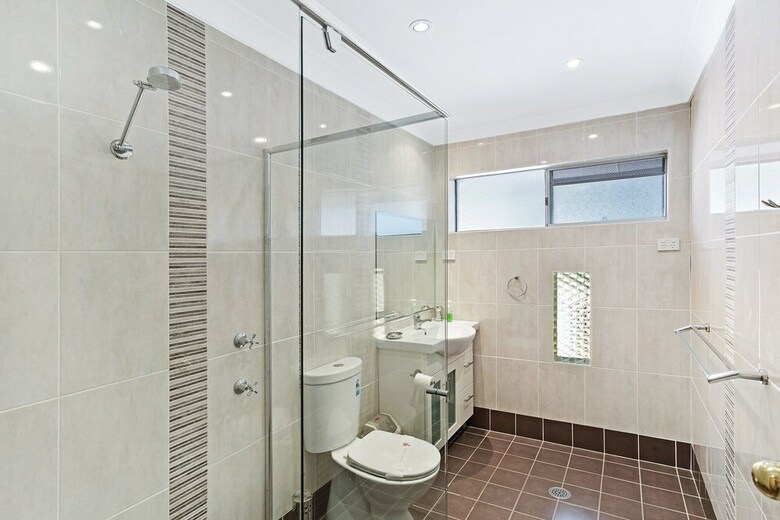 Bay Serene, 15 Mistral Close