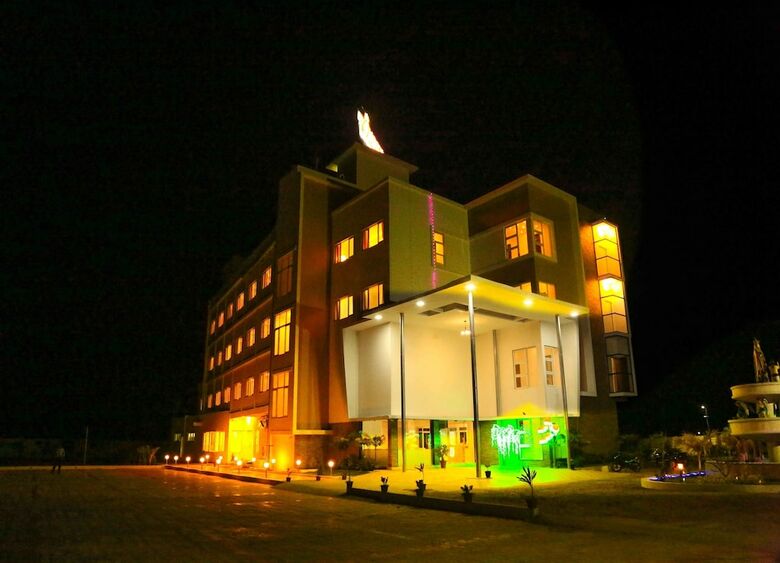 Hotel Queens Inn