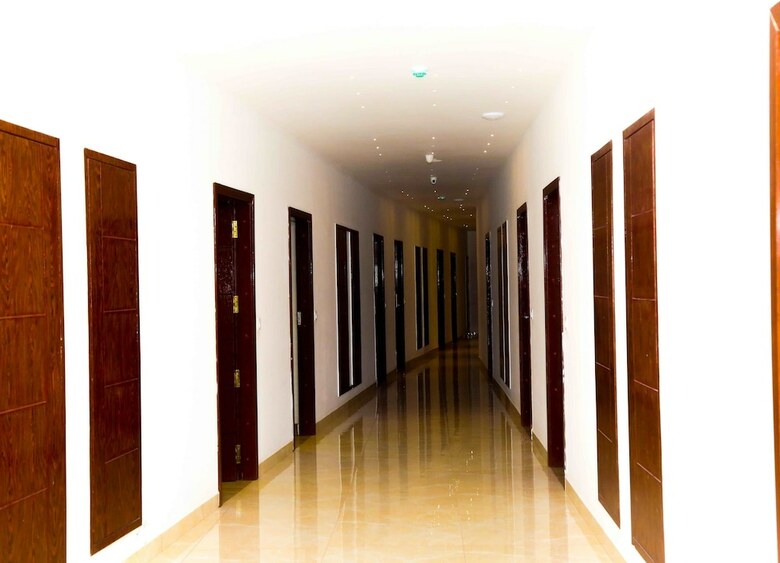 Hotel Queens Inn
