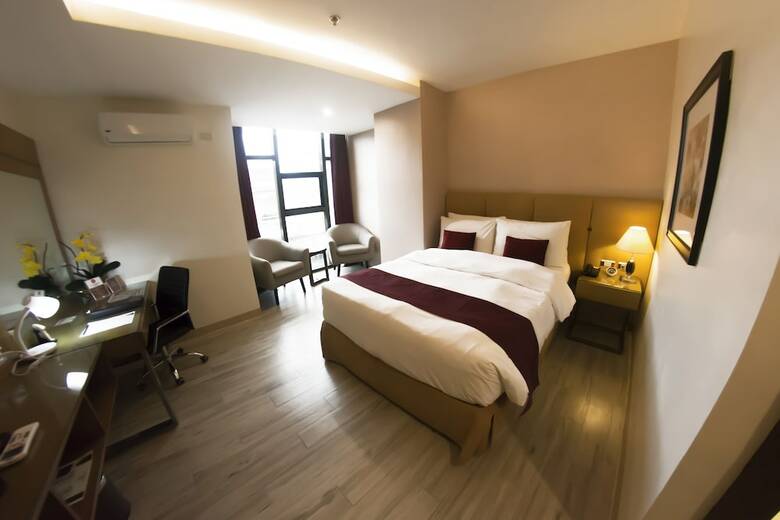 Ironwood Hotel