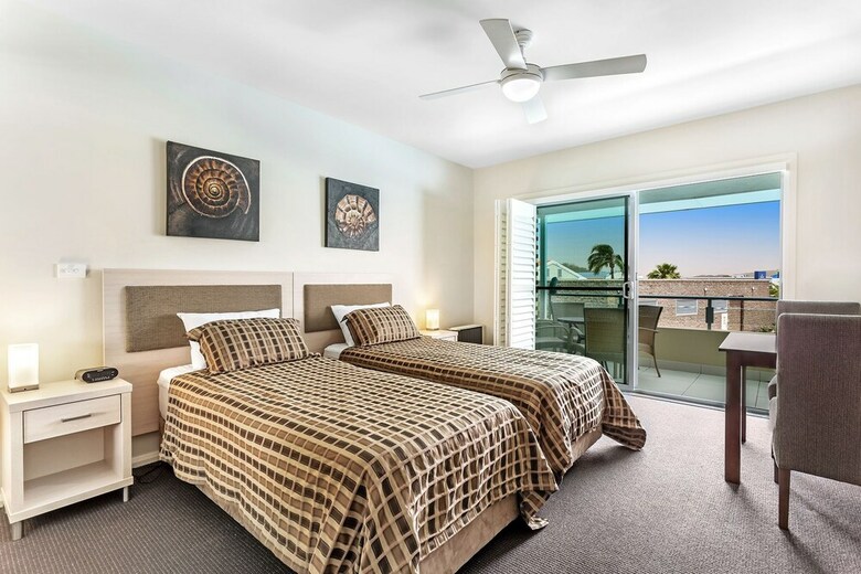 Pacific Blue Apartment 278, 265 Sandy Point Road