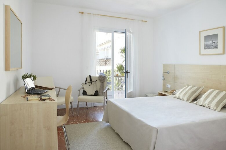 Hotel Bell Repos