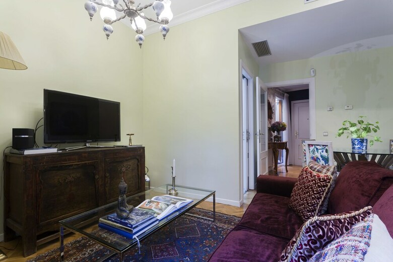 Apartamentos Dobo Homes Plaza Mayor Comfort