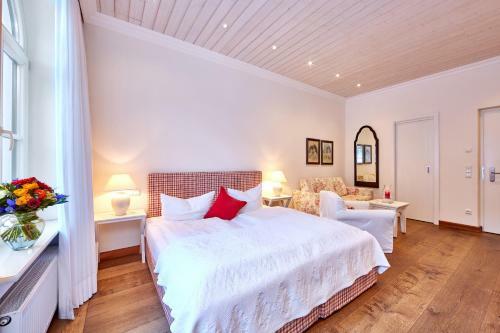 Hostal Hotel F�hrenhof Garni