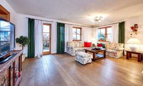 Hostal Hotel F�hrenhof Garni
