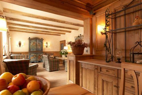 Hostal Hotel F�hrenhof Garni