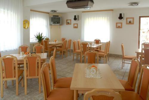 Hostal Hotel Bierst�bl