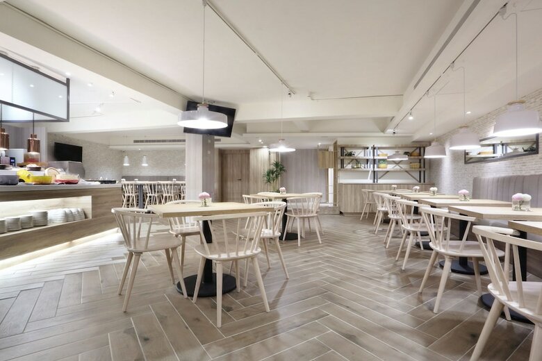 Keebe Hotel