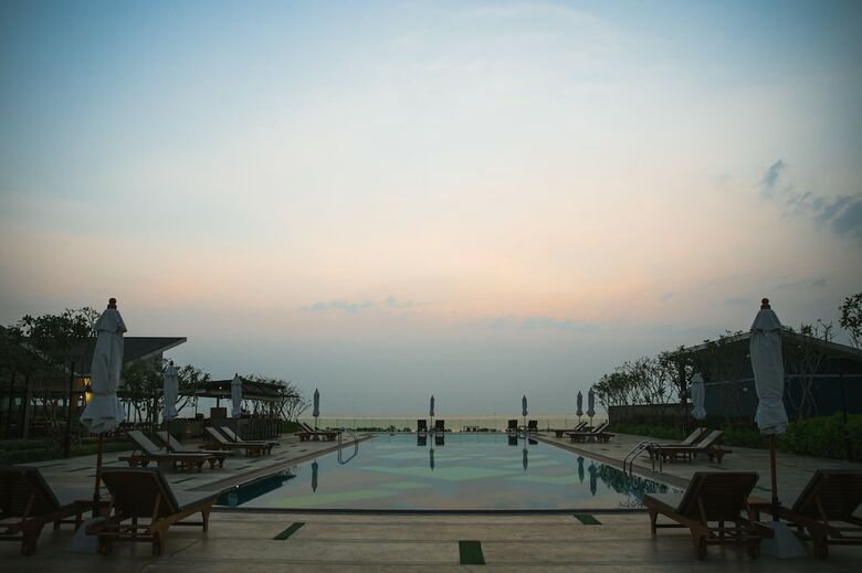 Hotel Coral Tree Villa Huahin