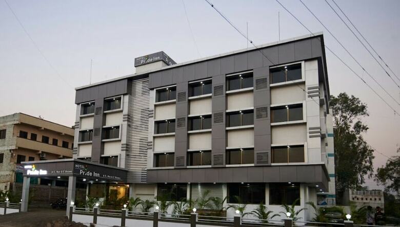 Hotel Pride Inn