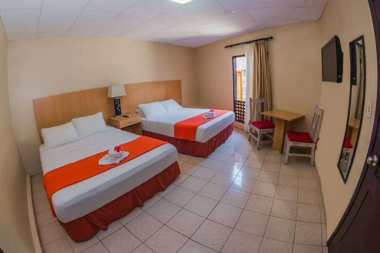 Hostal North Seymour