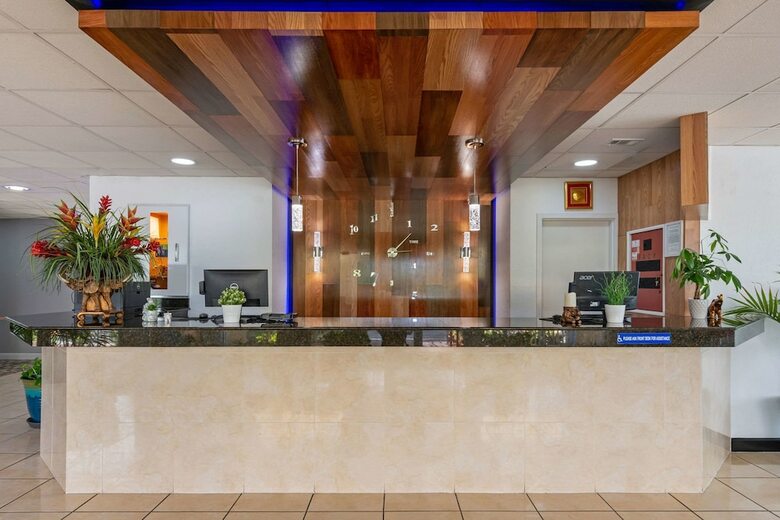 Hotel Rodeway Inn