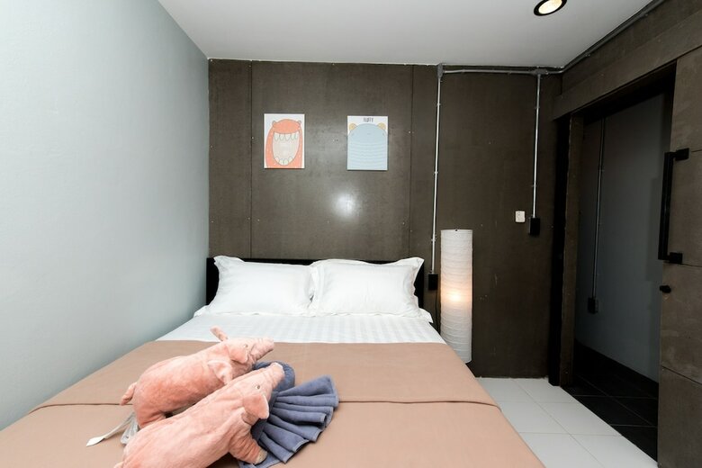 Hostal Tp Hostel Kata Beach Phuket