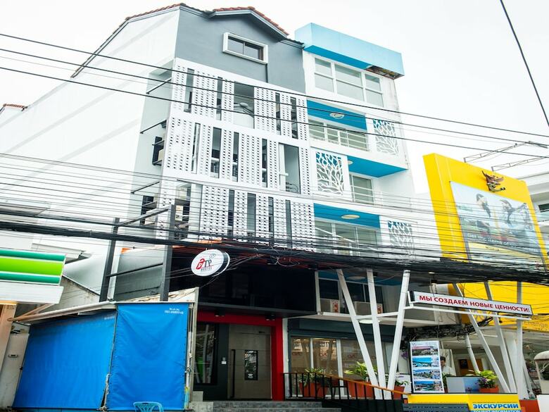Hostal Tp Hostel Kata Beach Phuket