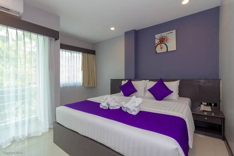 Modern Living Hotel