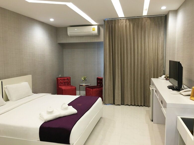Phuglong Hotel