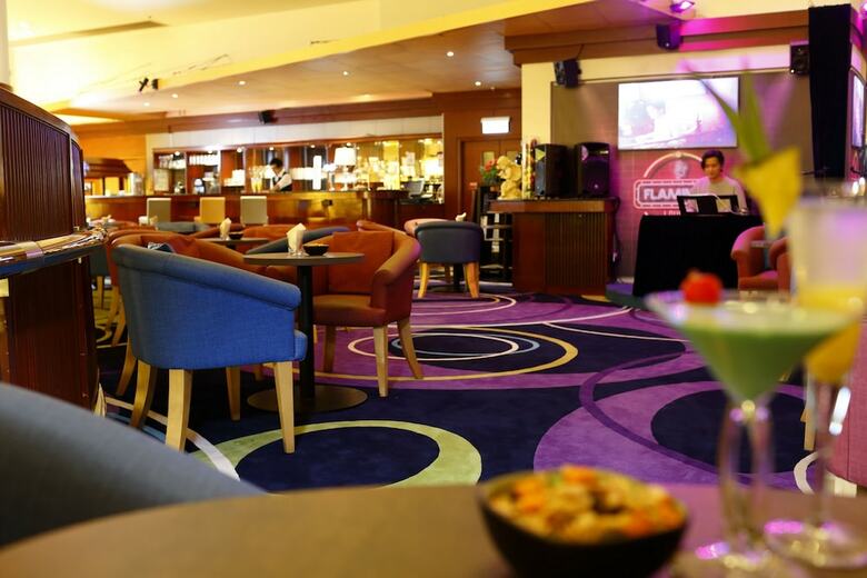 Hotel B P International