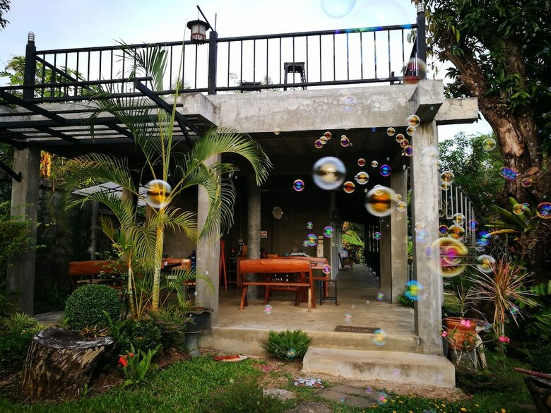 Hotel Kru Guesthouse