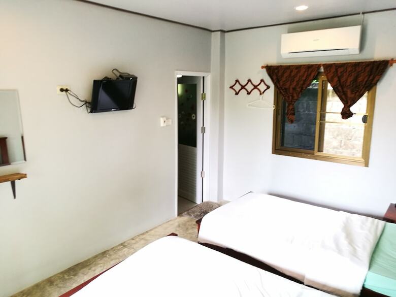 Hotel Kru Guesthouse