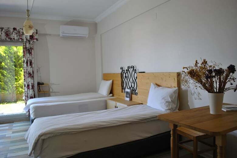 Hotel La Vida Otel