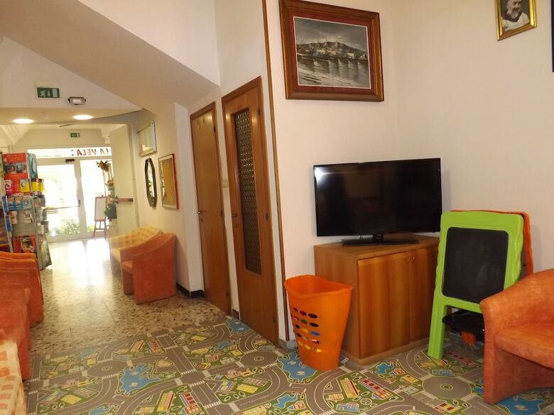 Hotel La Vela