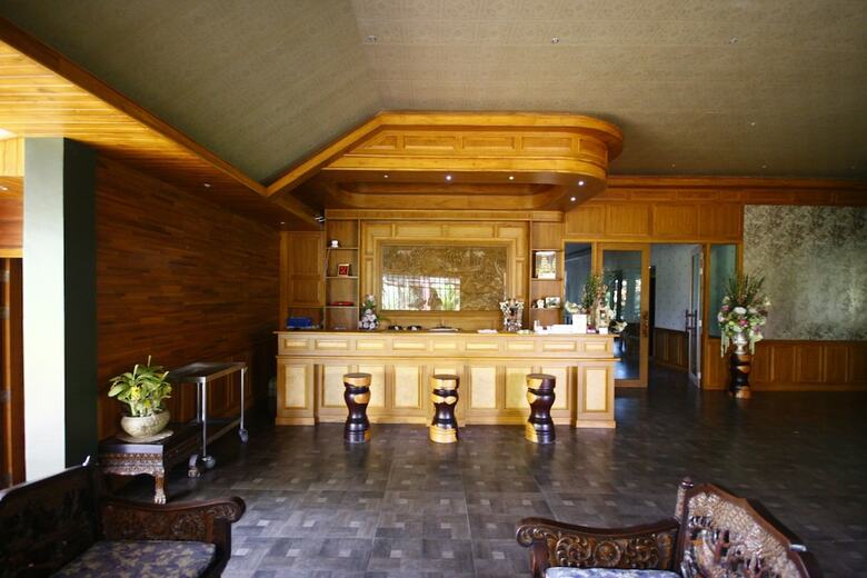 Hotel The Farm Resort And Restaurant