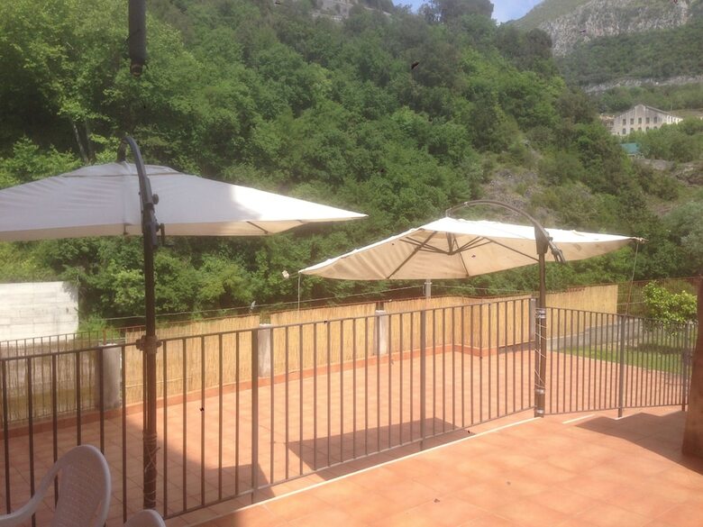 Bed & Breakfast La Cascata (Palazzo Pellegrino)