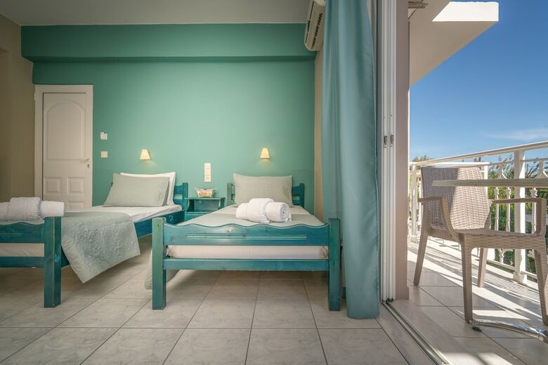 Apartamentos Nikos & Maria Studios