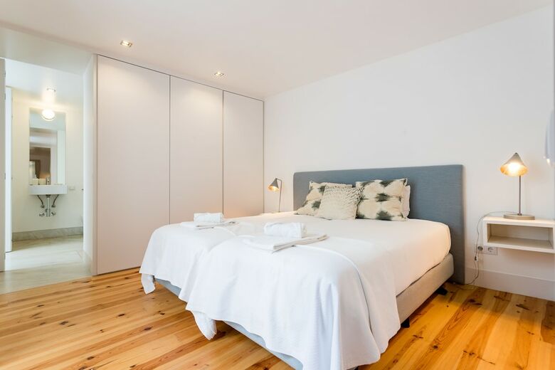 Chiado Studio And One-bedroom Apartment - By Lu Holidays