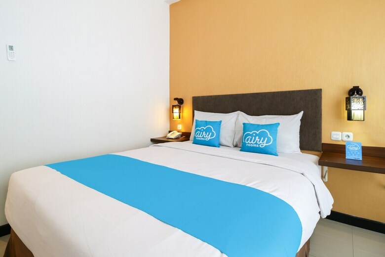 Hotel Airy Panakkukang Tree Makassar