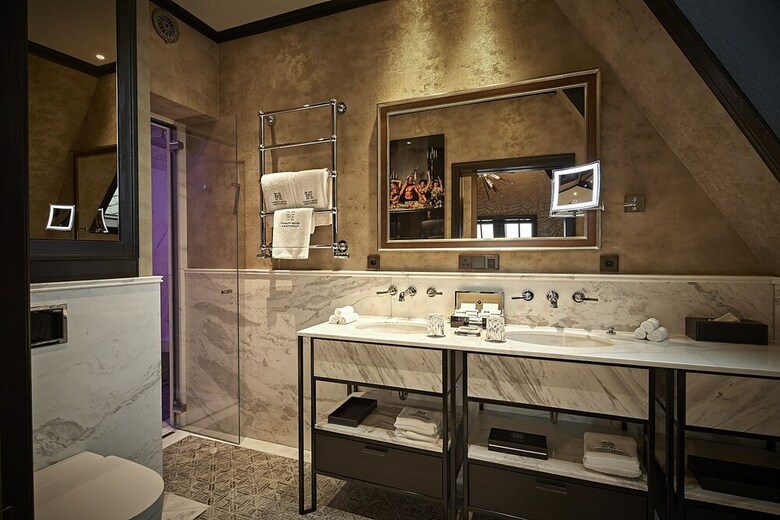 Hotel Twentyseven