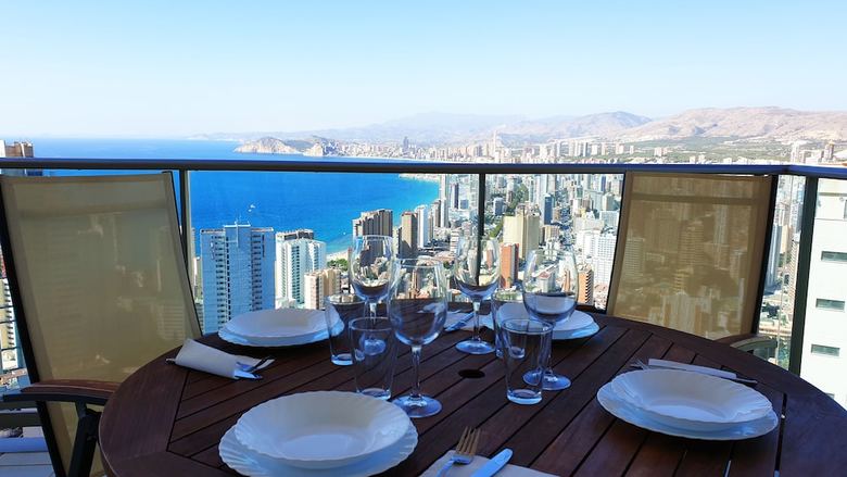 Apartamentos Benidorm Sky (torre Lugano)