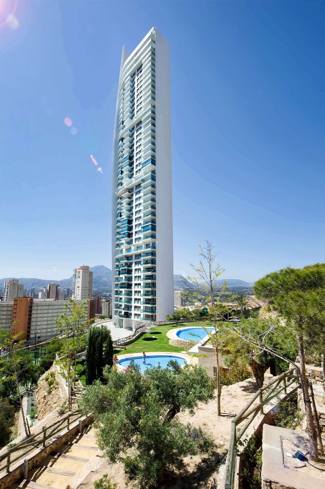 Apartamentos Benidorm Sky (torre Lugano)