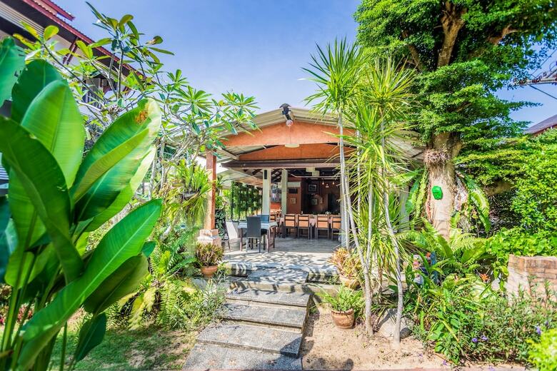 Oyo 454 Monaburi Hotel