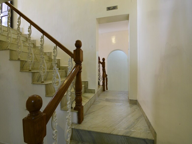 Hotel Oyo 9741 Triple Beach Guest House