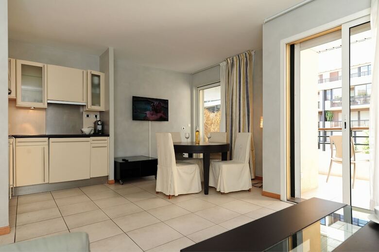 Apartamento Pavillon Riviera 1 Yourhosthelper