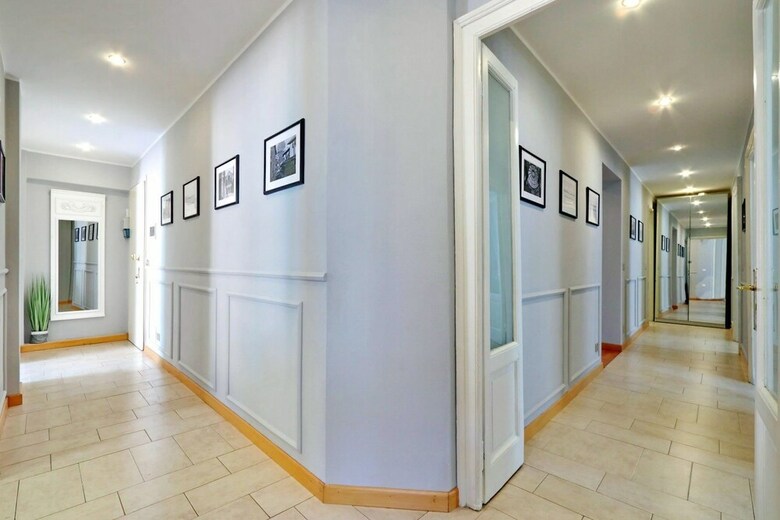 Apartamento Altido Austere Elegance