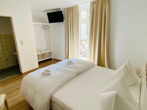 Hostal Hotel "zur Sch�nen Aussicht"