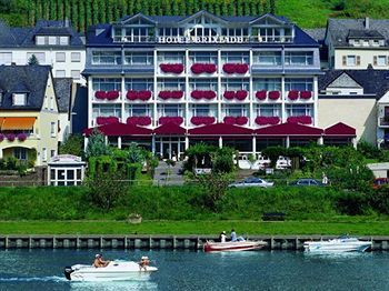 Moselstern Hotel Brixiade &triton