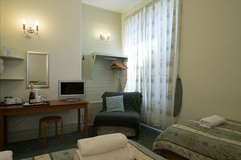 Bed & Breakfast Somerset House
