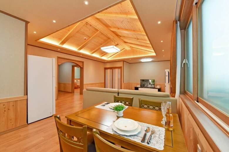 Pension Erefarm Hostel