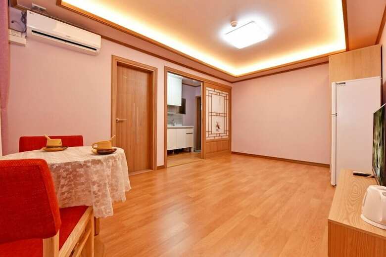 Pension Erefarm Hostel