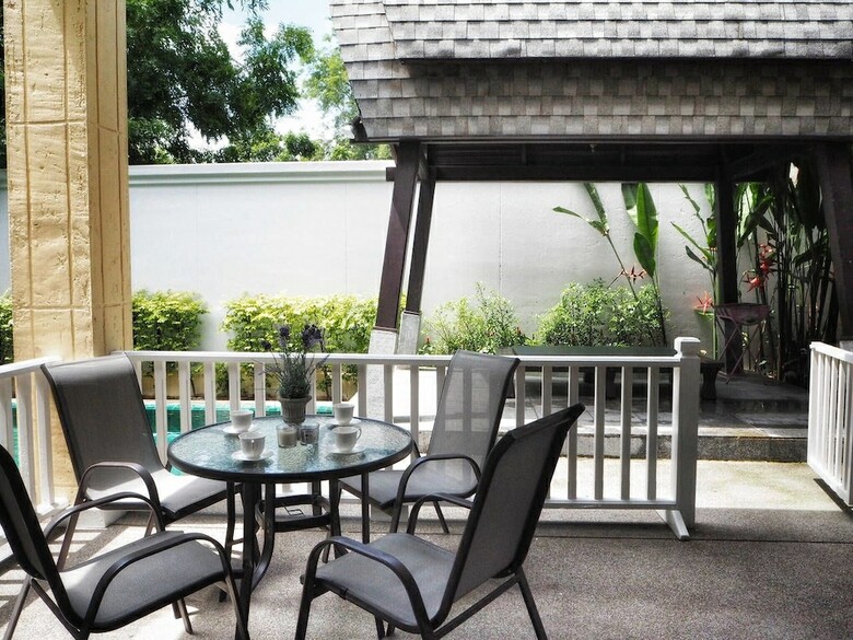 Anb Pool Villa In Pattaya
