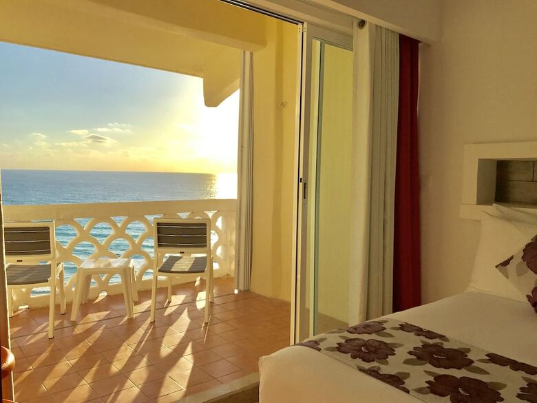 Ocean View Apartments ? Incre�ble