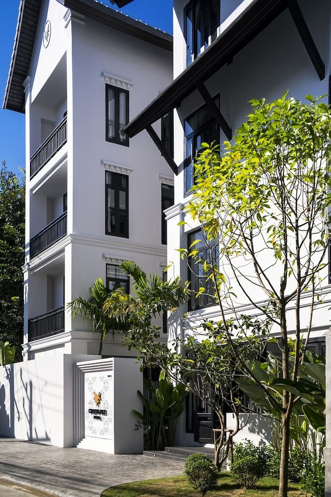Cheeva Dee Hotel