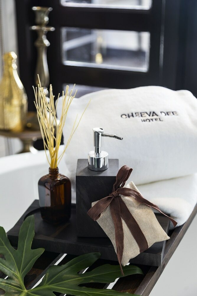 Cheeva Dee Hotel