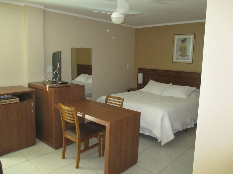 Victor Plaza Hotel